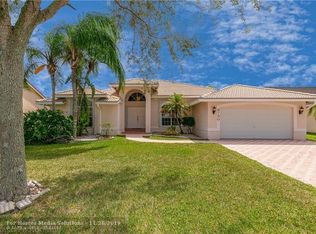 9730 NW 52nd Pl, Coral Springs, FL 33076