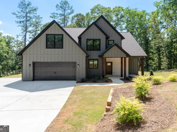 2478 Fischer Rd, Sharpsburg, GA 30277