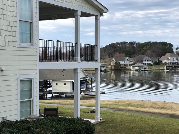 Patio, balcony & dock