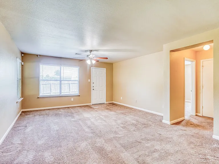 20826 Bonham Park Ln — Photo 4