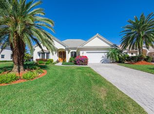 9560 Riverside Dr, Sebastian, FL 32958