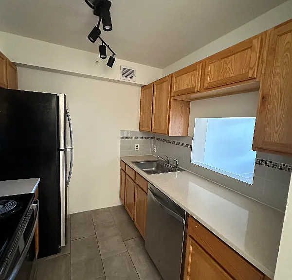 221 Beach 80th St — Photo 5