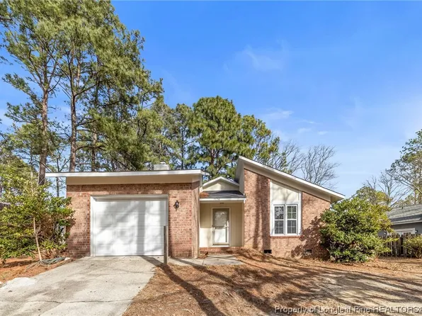 7156 Evanston St, Fayetteville, NC 28314