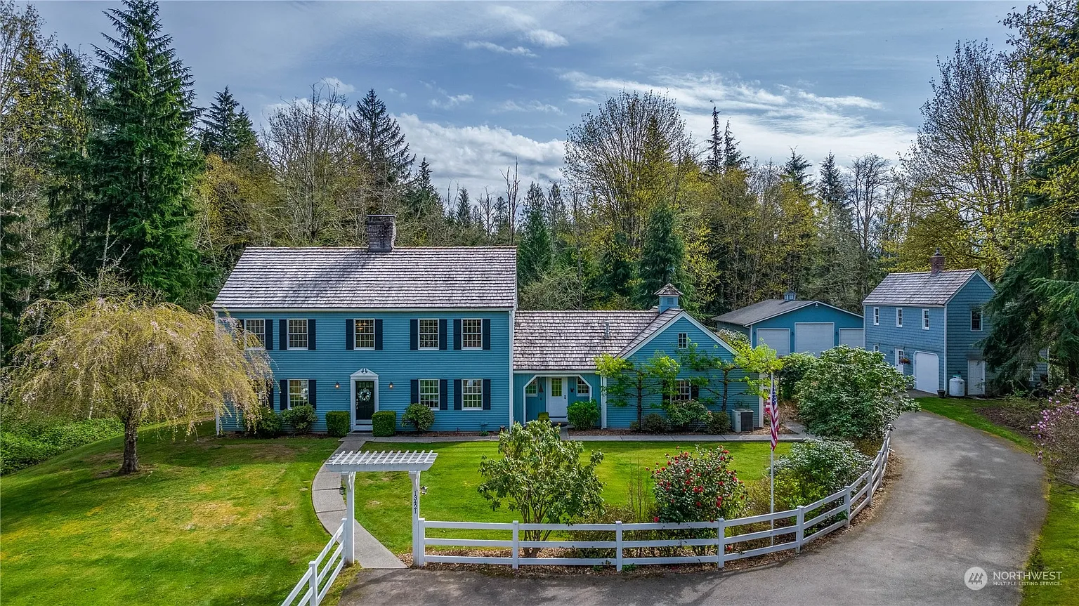 13421 Woods Lake Road photo 1