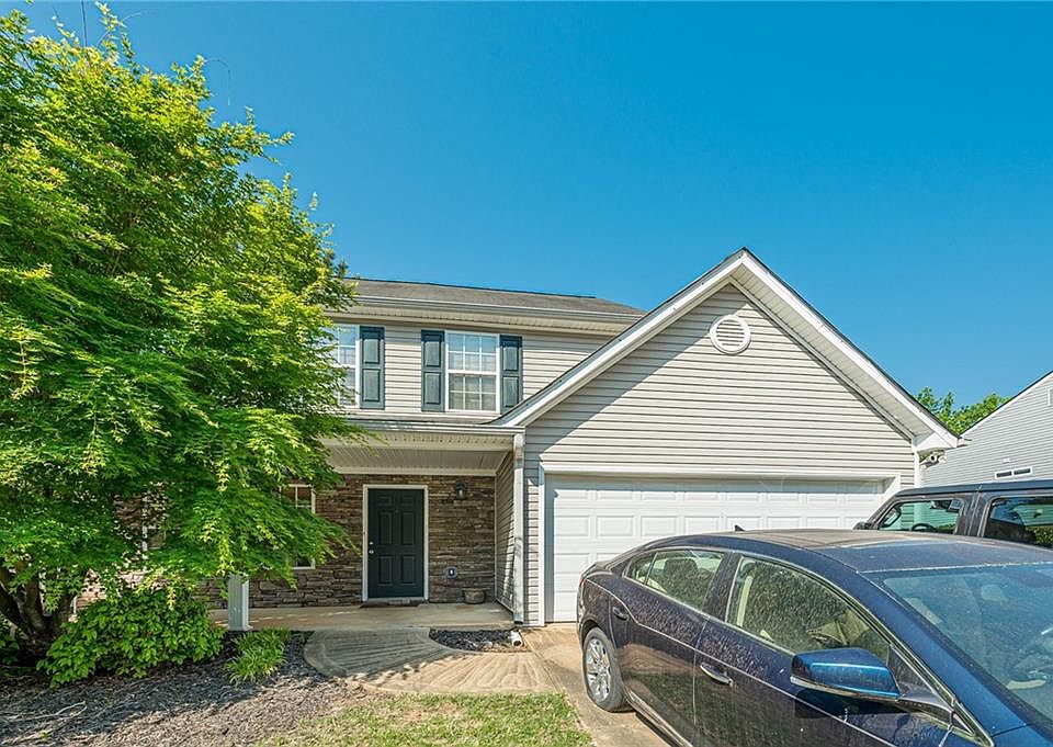 1st image of 316 Greystone Cir