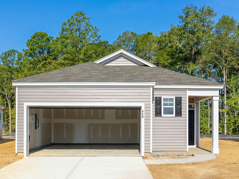 1st image of 660 Ladywood Dr