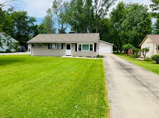2308 Clearview Dr, Warren, OH 44483