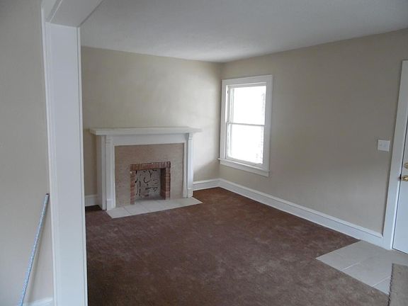3rd image of 4512 Chestnut Ave