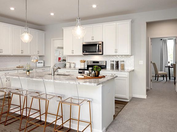 The Gramercy II Kitchen