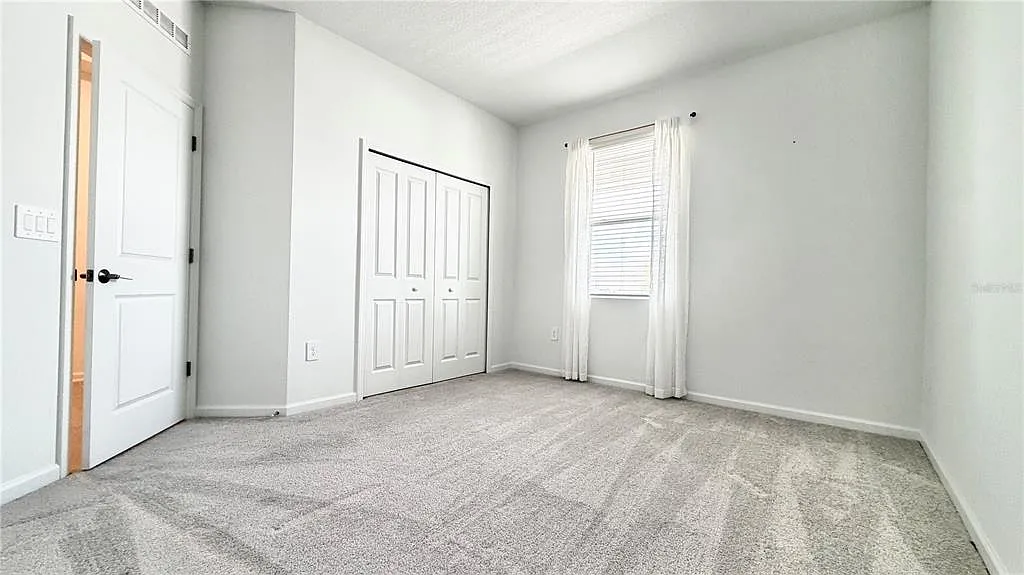 4 bed, 3.0 bath, 2151 sqft, $2,900 — Photo 4