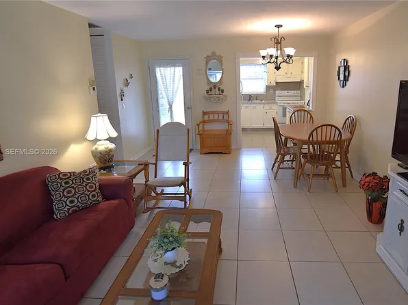 2832 Crosley Dr W APT C, West Palm Beach, FL 33415