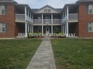 1737 Greenwood Rd SW APT 5, Roanoke, VA 24015