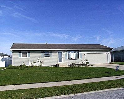 1st image of 5216 Lakeview Dr