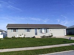 5216 Lakeview Dr, Portage, IN 46368