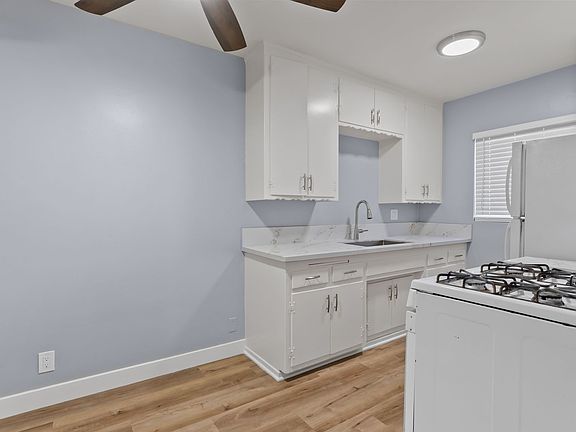 5th image of 621 Cerritos Ave APT 3