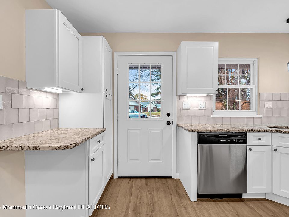 1st image of 1065 Fife Court #B