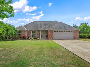 101 Kacy Dr, Searcy, AR 72143
