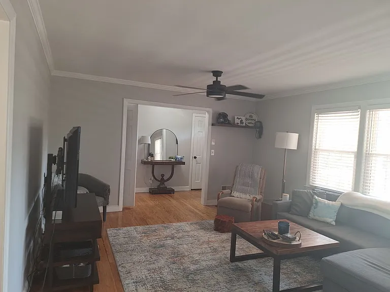 755 Cross Hill Rd — Photo 7