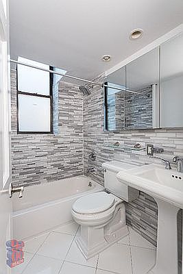 4th image of 171 E 102nd St APT 1W