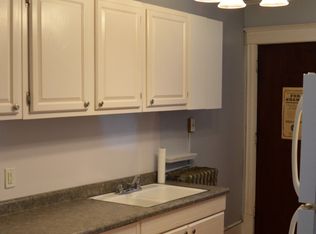 711 W 28th St APT 4, Minneapolis, MN 55408