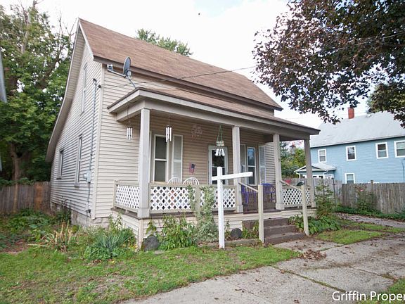 2nd image of 19 Deloney Ave NW