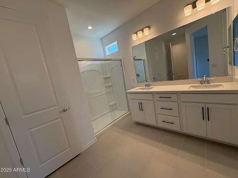 17613 W Georgia Ave — Photo 26
