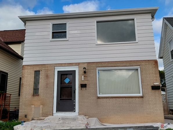 2120 S 76th St #2122