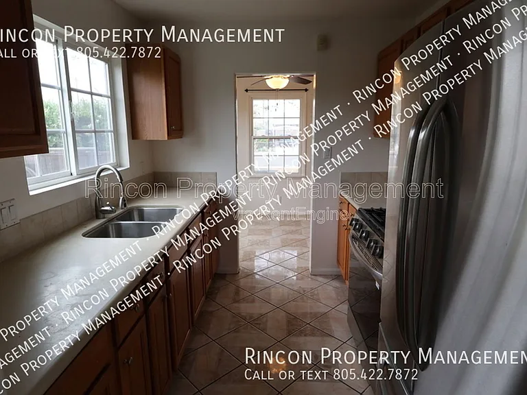 3570 S B St — Photo 5
