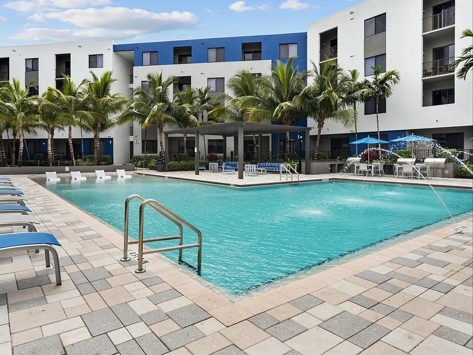 Swimming Pool Deck