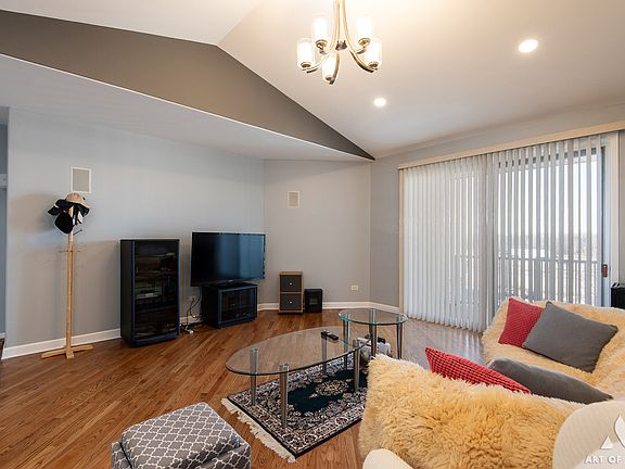 4th image of 1705 Pavilion Way Unit 503