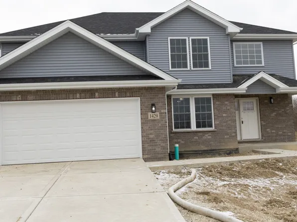 1429 Parliament St, Crete, IL 60417