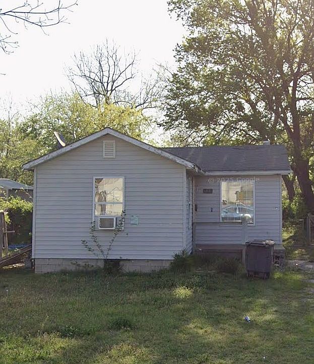 Investors! Needs some TLC. 
