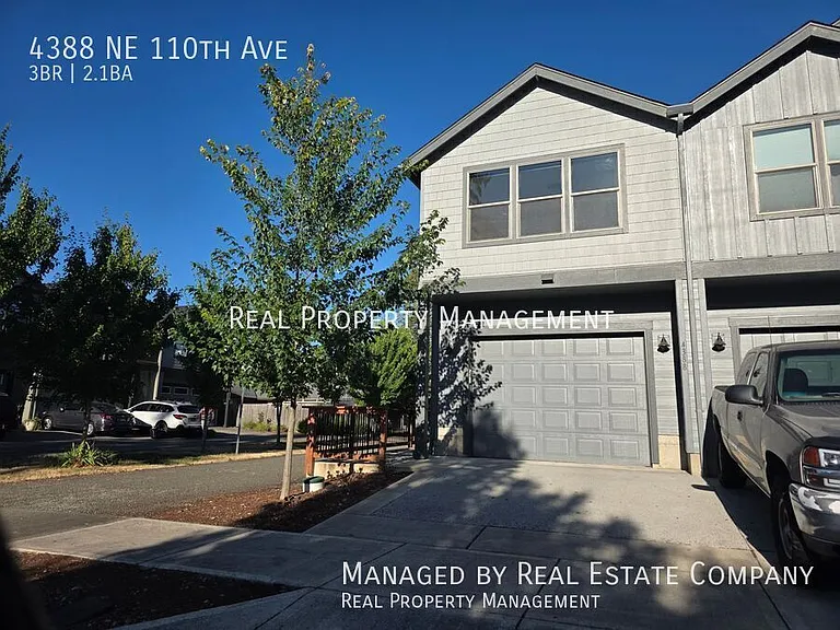 4388 NE 110th Ave — Photo 1