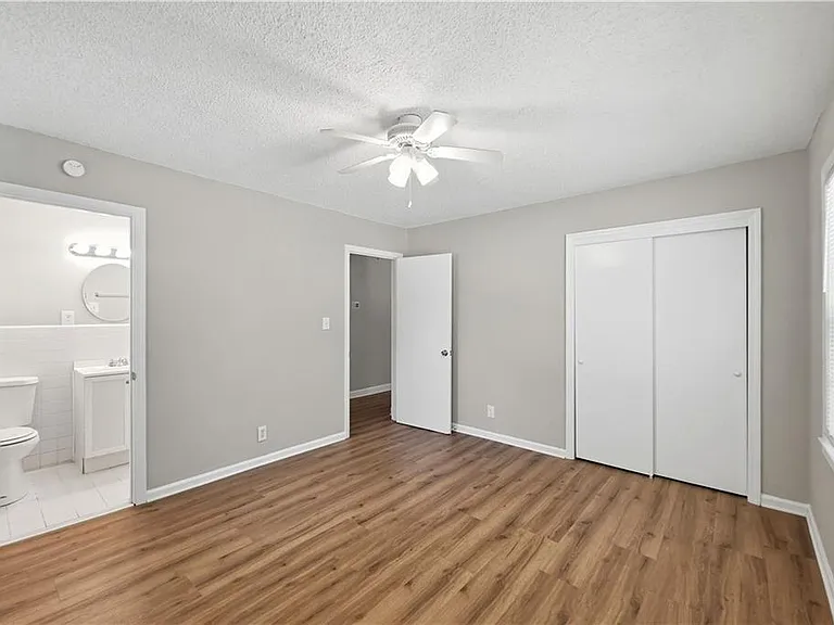 5949 James Rd — Photo 18