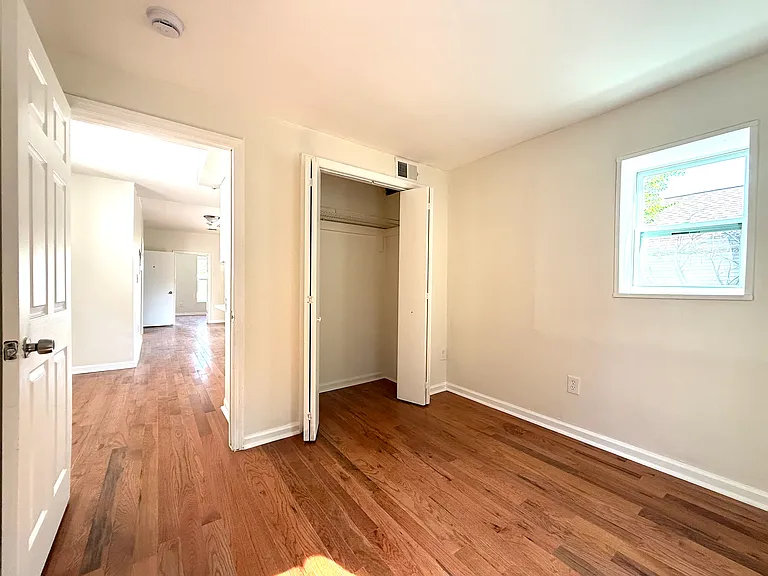 435 S 17th St #1 — Photo 7