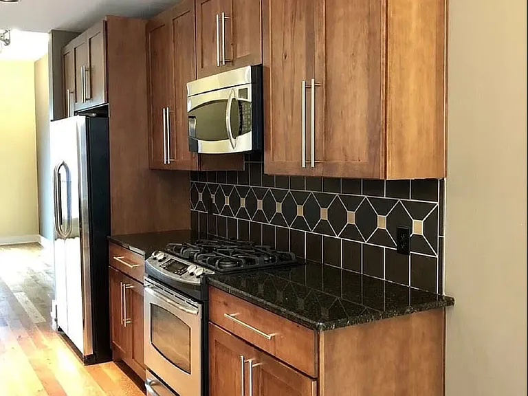 302 Van Buren St — Photo 6