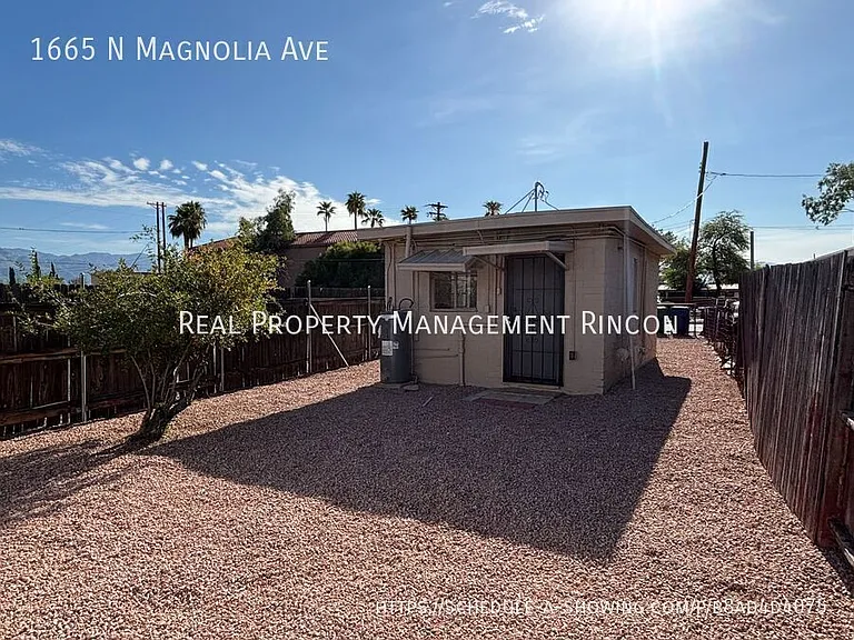 1665 N Magnolia Ave — Photo 10