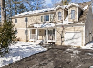 165 5th St, Saint James, NY 11780