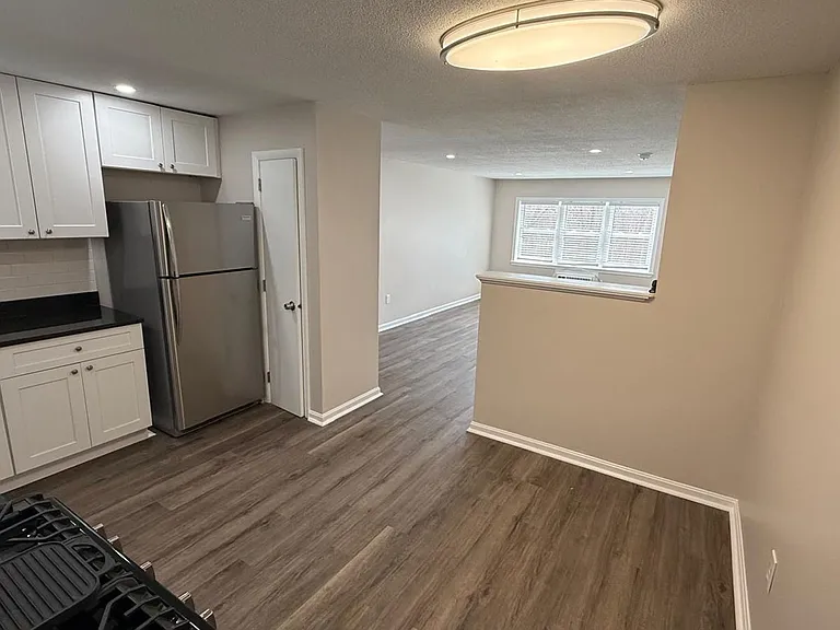 Upton St Apartments LLC — Photo 57