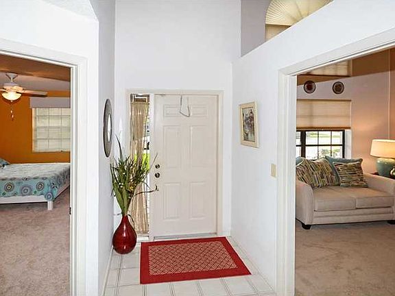 3rd image of 1900 E Oak Knoll Cir
