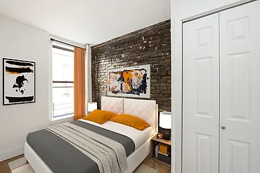 Rented by R New York