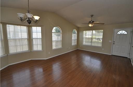 4th image of 3196 W Essex Dr