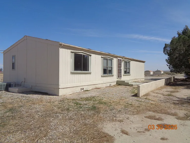 48605 100th St E — Photo 1