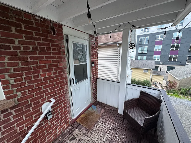 39 Davenport St #2 — Photo 12