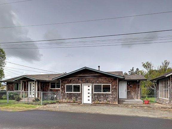 2nd image of 1701 Oregon Avenue NE