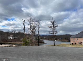 S Lakewood Dr, Ridgeley, WV 26753