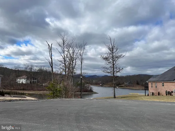 S Lakewood Dr, Ridgeley, WV 26753