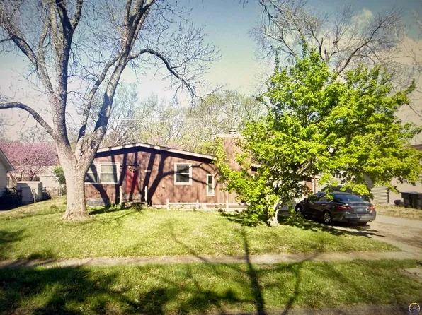 2513 SW Indian Trl, Topeka, KS 66614