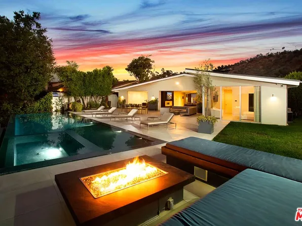 10829 Alta View Dr, Studio City, CA 91604