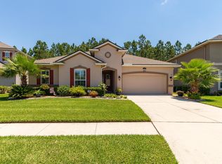 187 Ann Scott Dr, Saint Johns, FL 32259